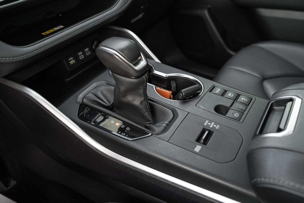 2023 Toyota Highlander HYBRID/XLE/3EM RANGE/KEYLESS/BLINDSPOT/SUNROOF