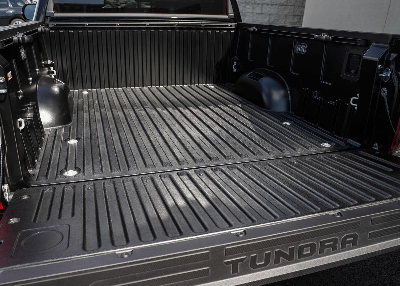 2025 Toyota TUNDRA HYBRID Nightshade