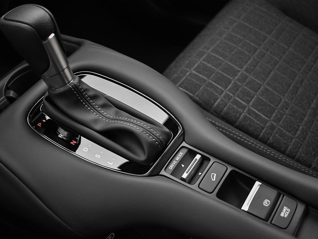 2026 Honda HR-V LX 4WD