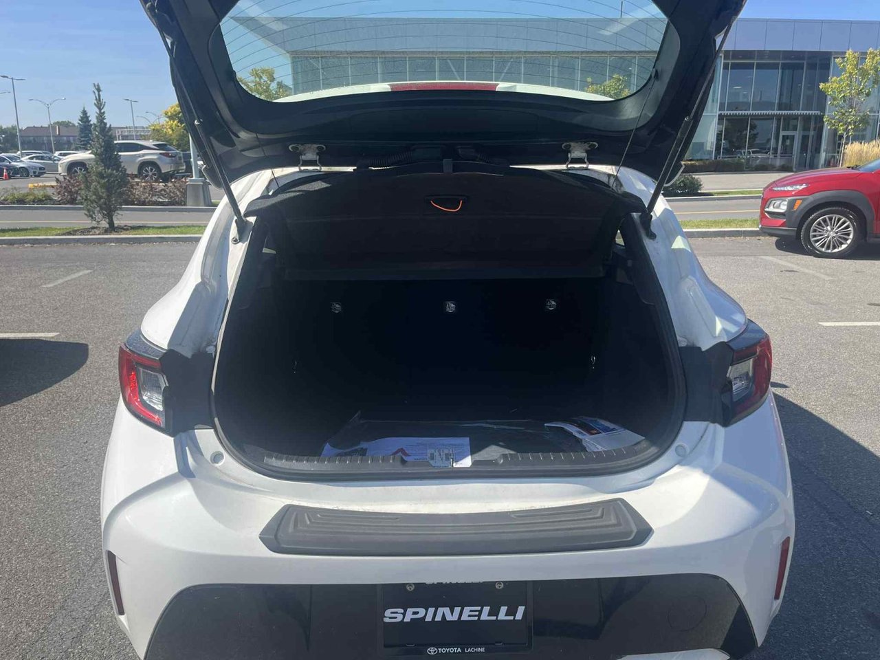 2023 Toyota Corolla Hatchback SE