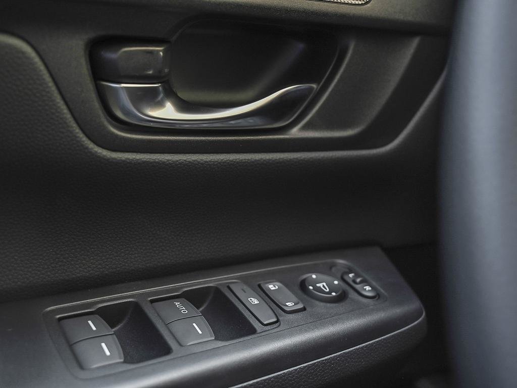 2026 Honda CR-V LX AWD