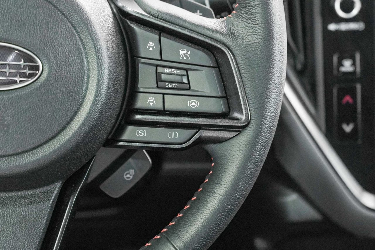 2024 Subaru Crosstrek Limited **BAS KM**LOW KM**