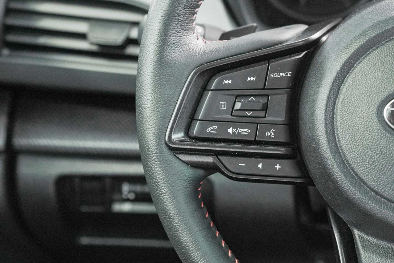 2024 Subaru Crosstrek Limited **BAS KM**LOW KM**