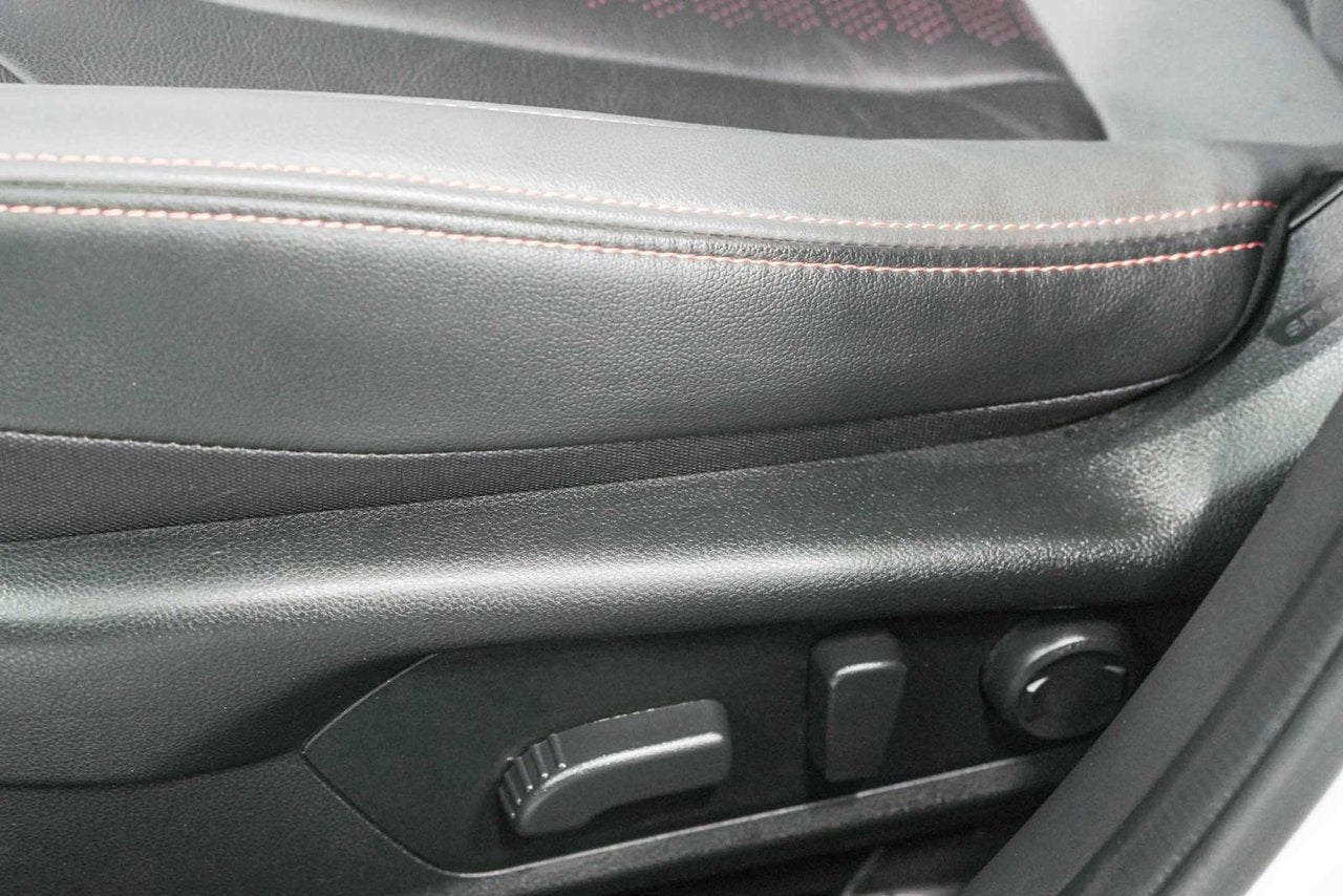 2024 Subaru Crosstrek Limited **BAS KM**LOW KM**