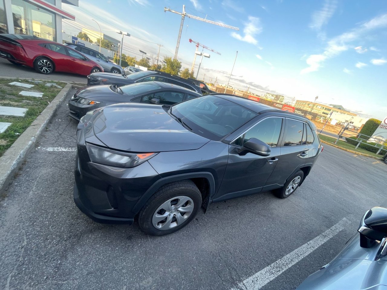 2021 Toyota RAV4 LE AWD