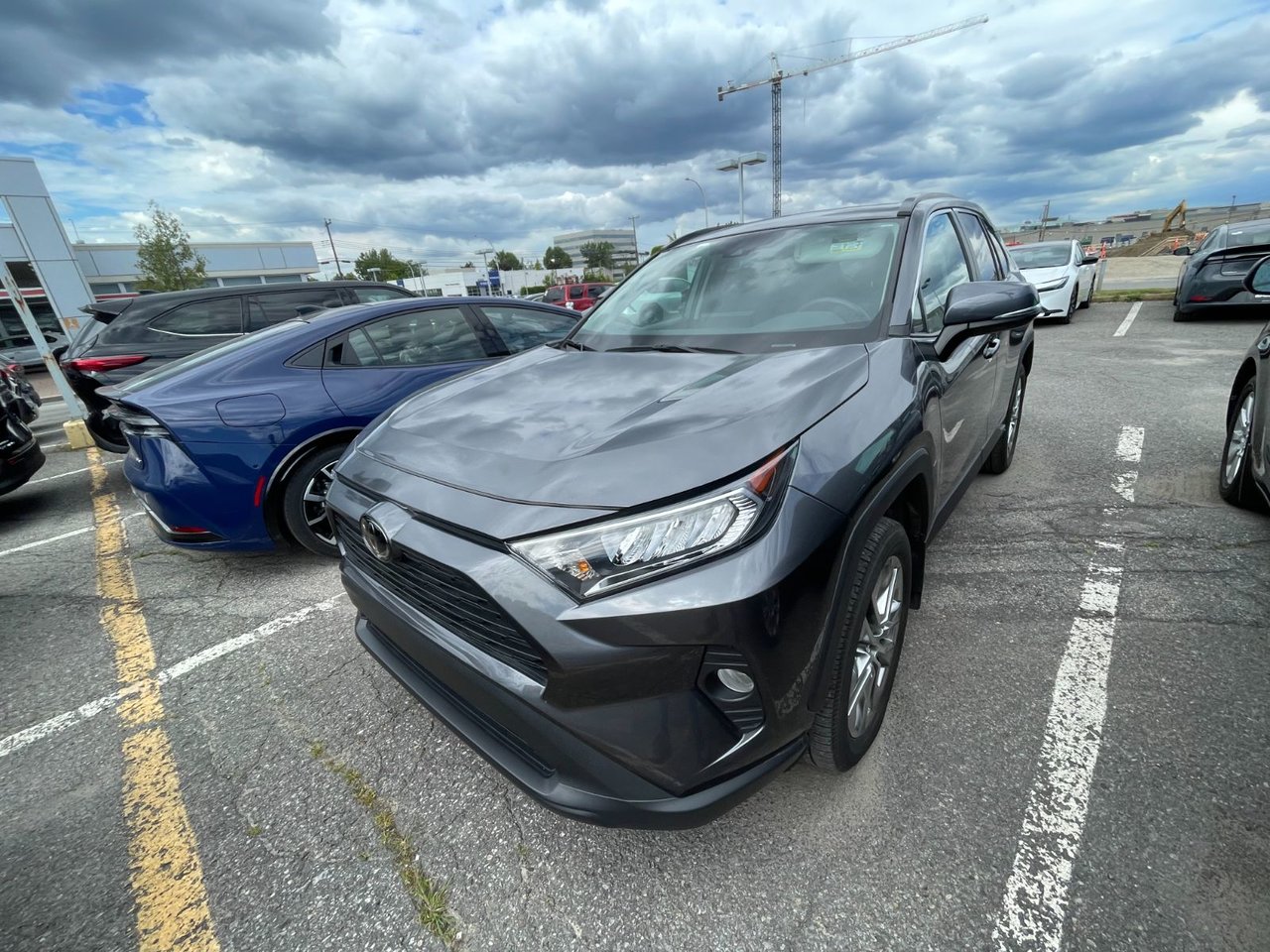 2021 Toyota RAV4 XLE PREMIUM