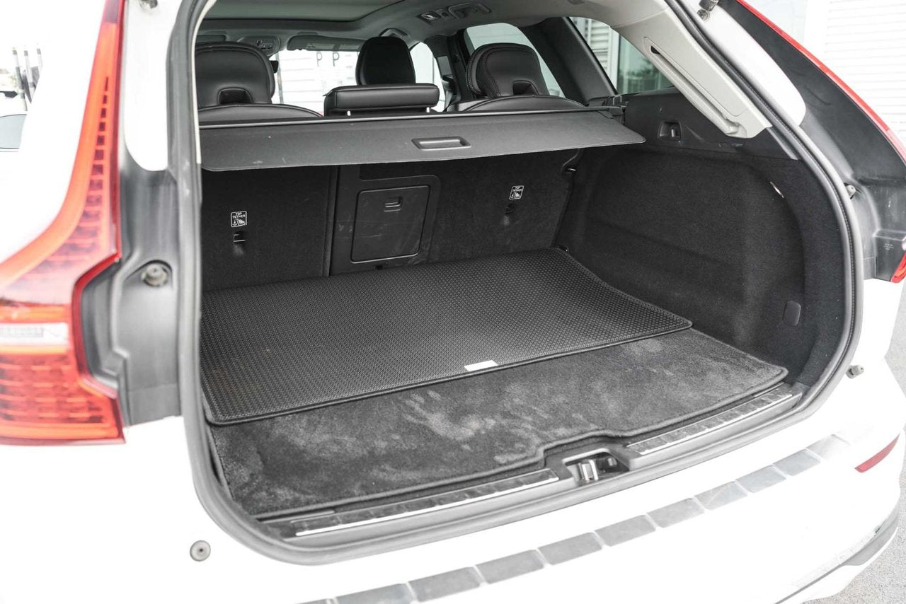 2022 Volvo XC60 INSCRIPTION/AWD/BOWER & WILKINS/ TOIT PANO/KEYLESS