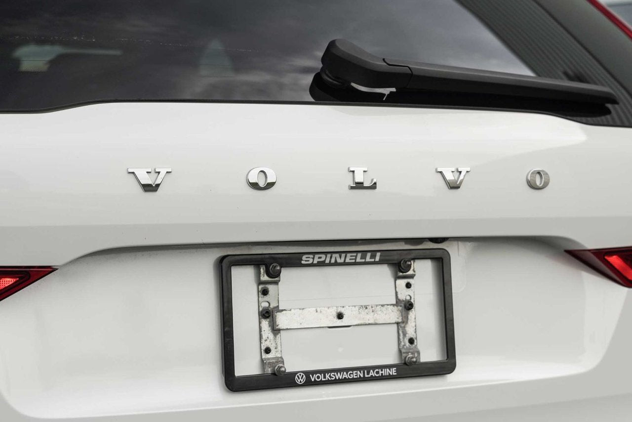 2022 Volvo XC60 INSCRIPTION/AWD/BOWER & WILKINS/ TOIT PANO/KEYLESS