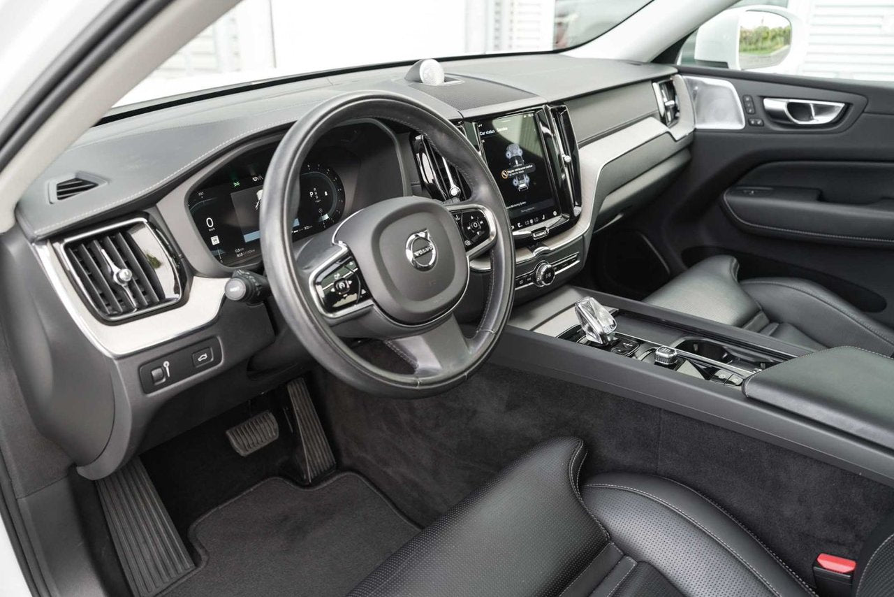 2022 Volvo XC60 INSCRIPTION/AWD/BOWER & WILKINS/ TOIT PANO/KEYLESS