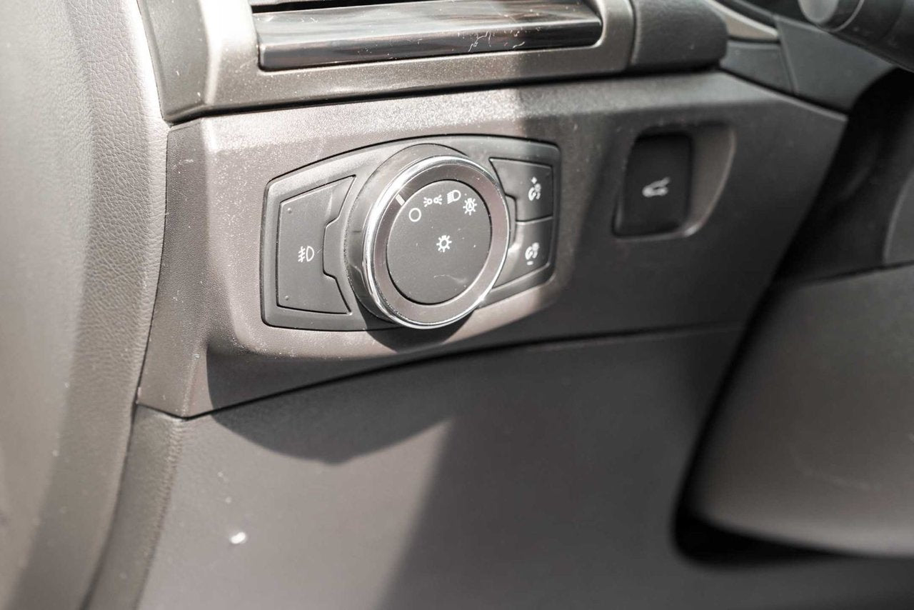 2014 Ford Fusion SE **SIEGES EN CUIR**BAS KM**LOW KM**