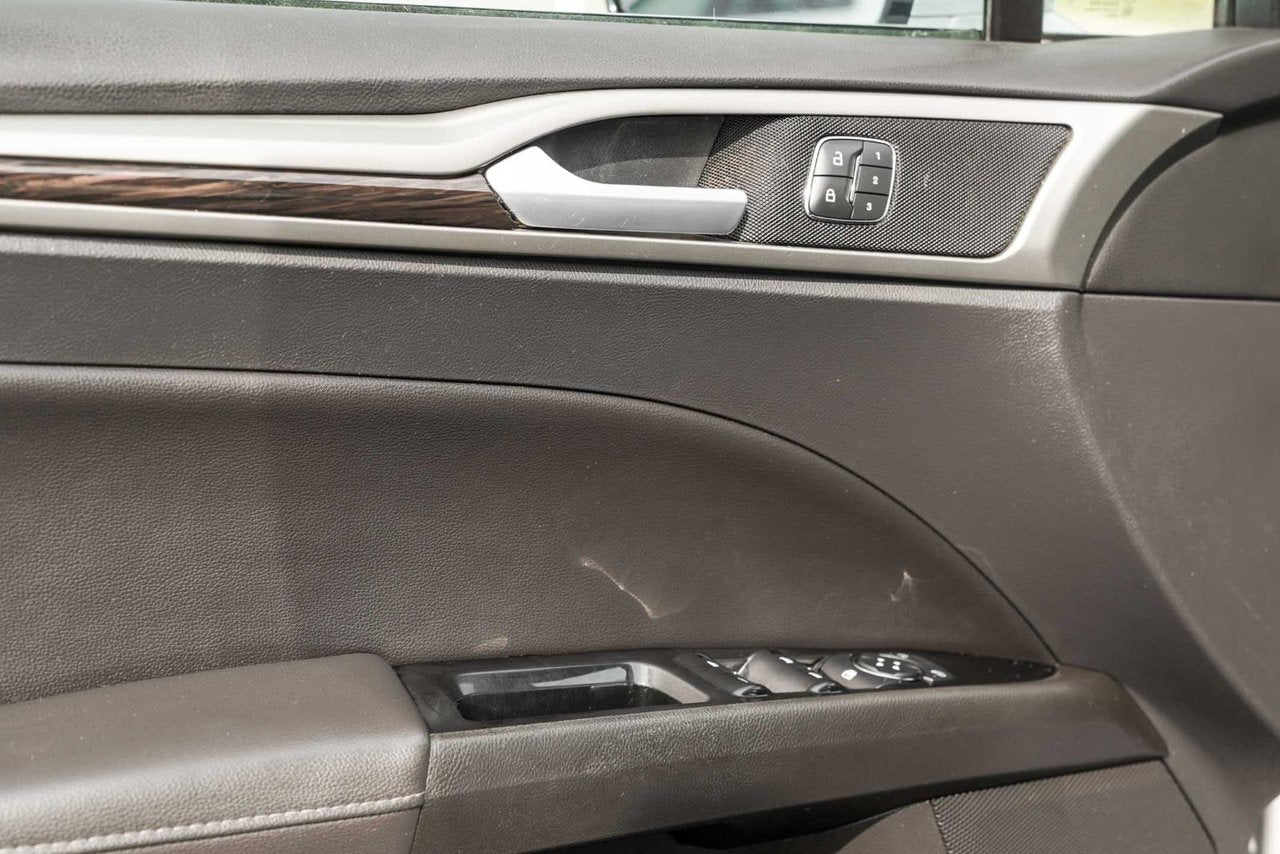 2014 Ford Fusion SE **SIEGES EN CUIR**BAS KM**LOW KM**