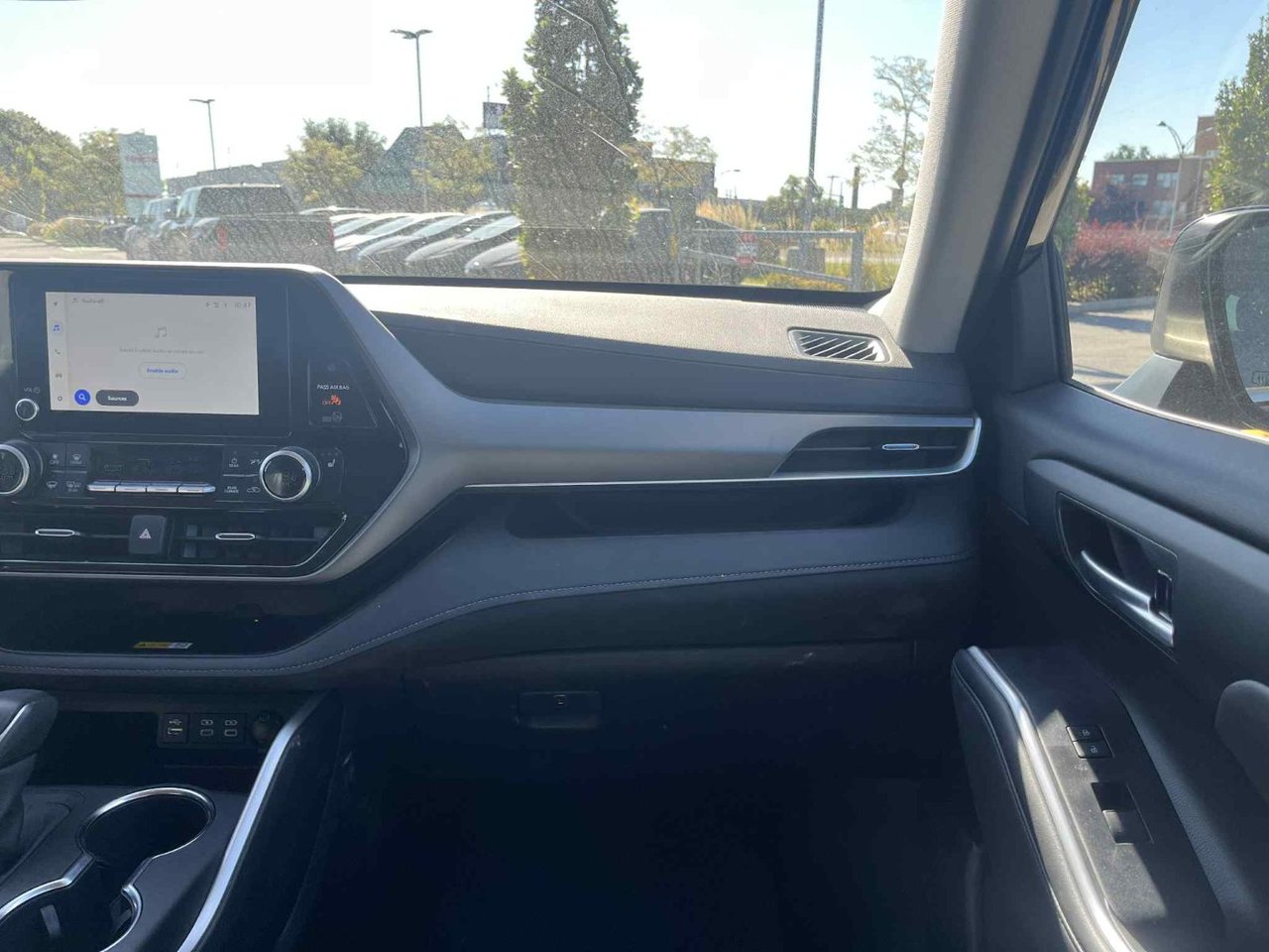 2024 Toyota Highlander Hybrid XLE