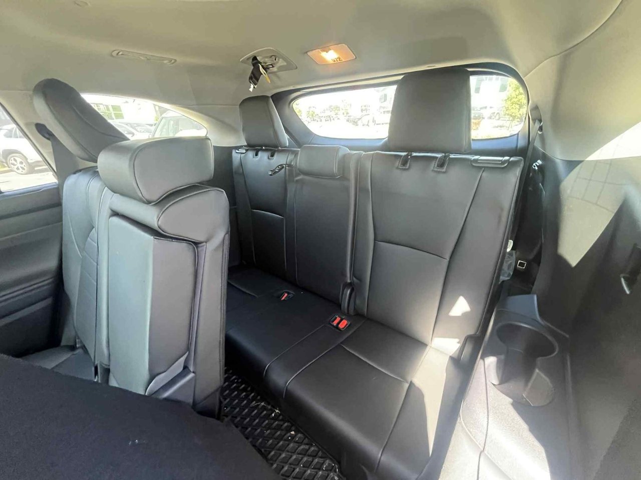 2024 Toyota Highlander Hybrid XLE