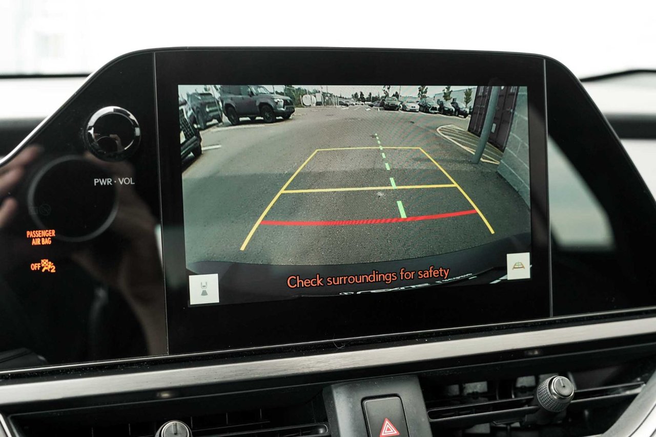 2024 Lexus UX 250h F SPORT 1 AWD CUIR CARPLAY