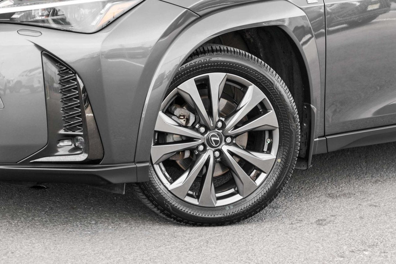 2024 Lexus UX 250h F SPORT 1 AWD CUIR CARPLAY