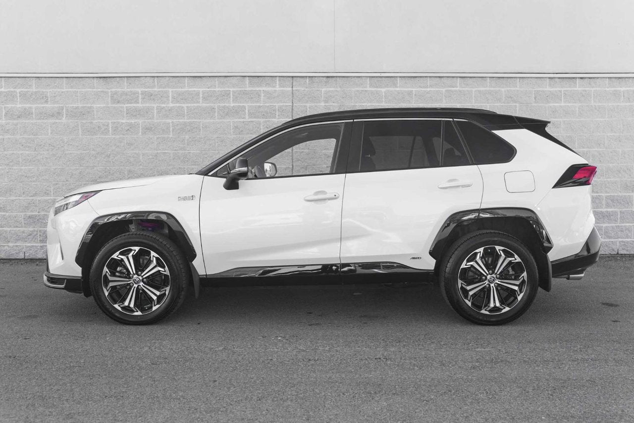 2023 Toyota RAV4 Prime XSE AWD LOW KM PLUG IN HYBRID CUIR TOIT NAVI