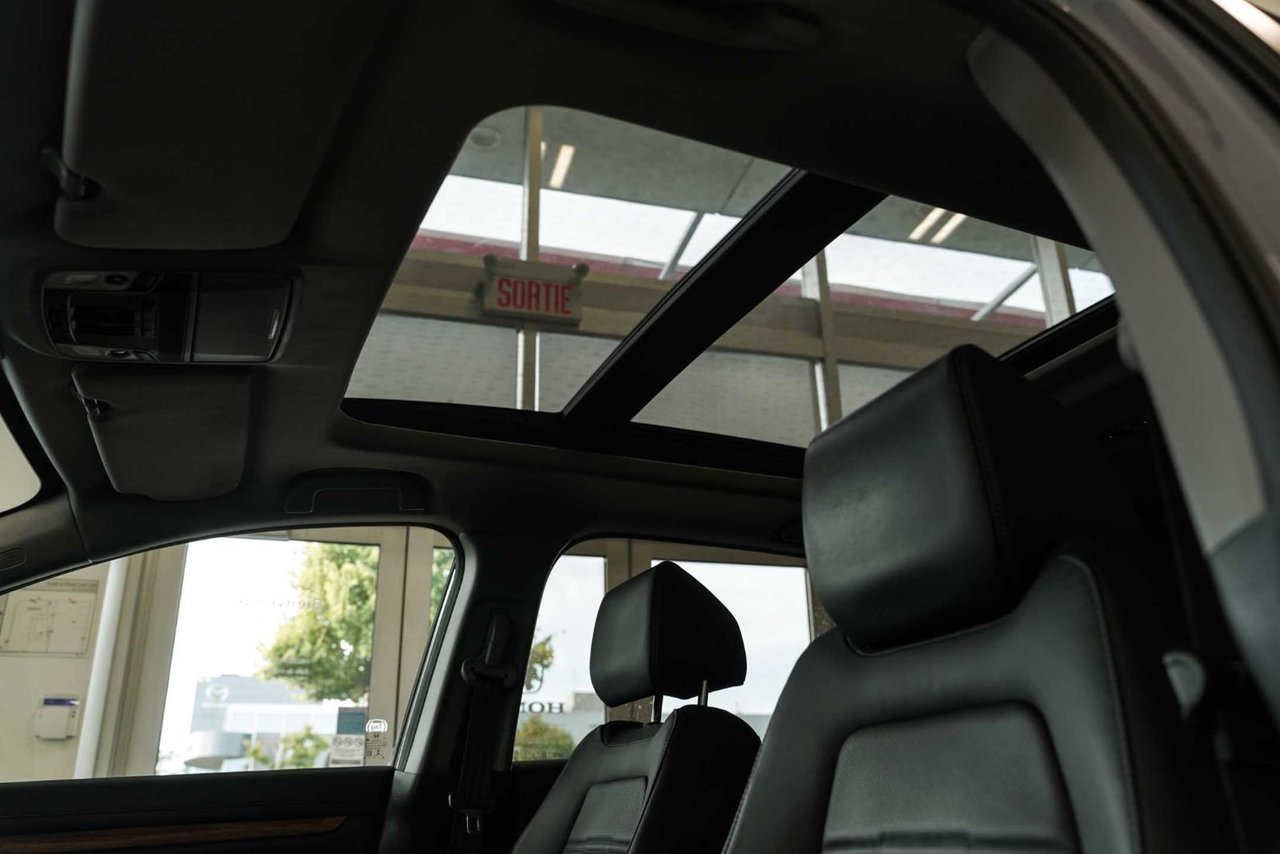 2022 Honda CR-V TOURING **BASKM**LOW KM**