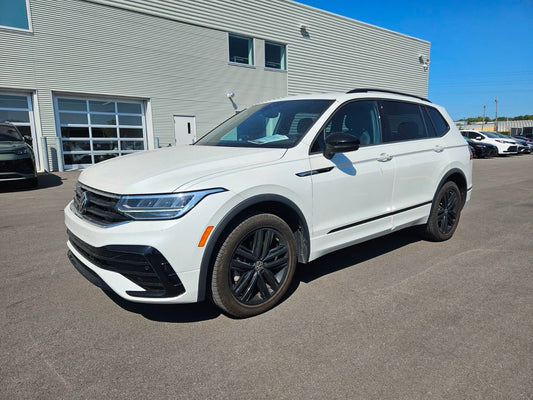 2022 Volkswagen Tiguan COMFORTLINE/AWD/RLINE/BLK EDITION/TOIT PANO/KEYLES