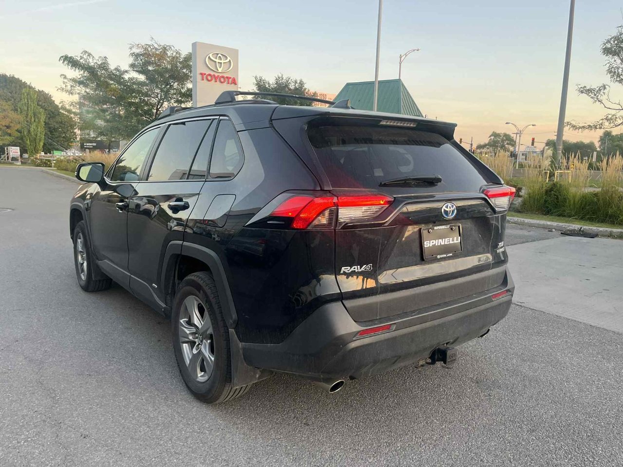 2023 Toyota RAV4 Hybrid XLE