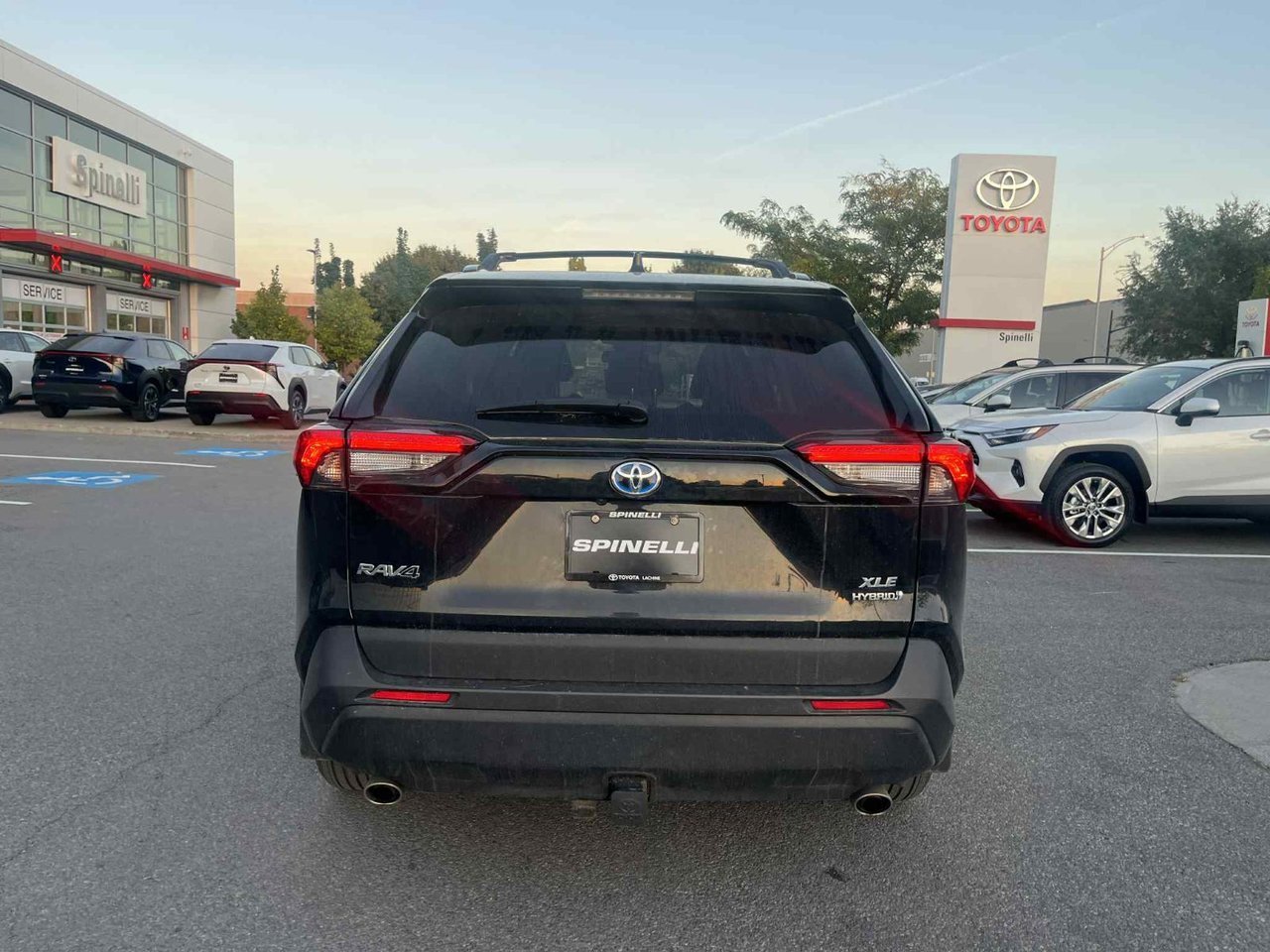 2023 Toyota RAV4 Hybrid XLE