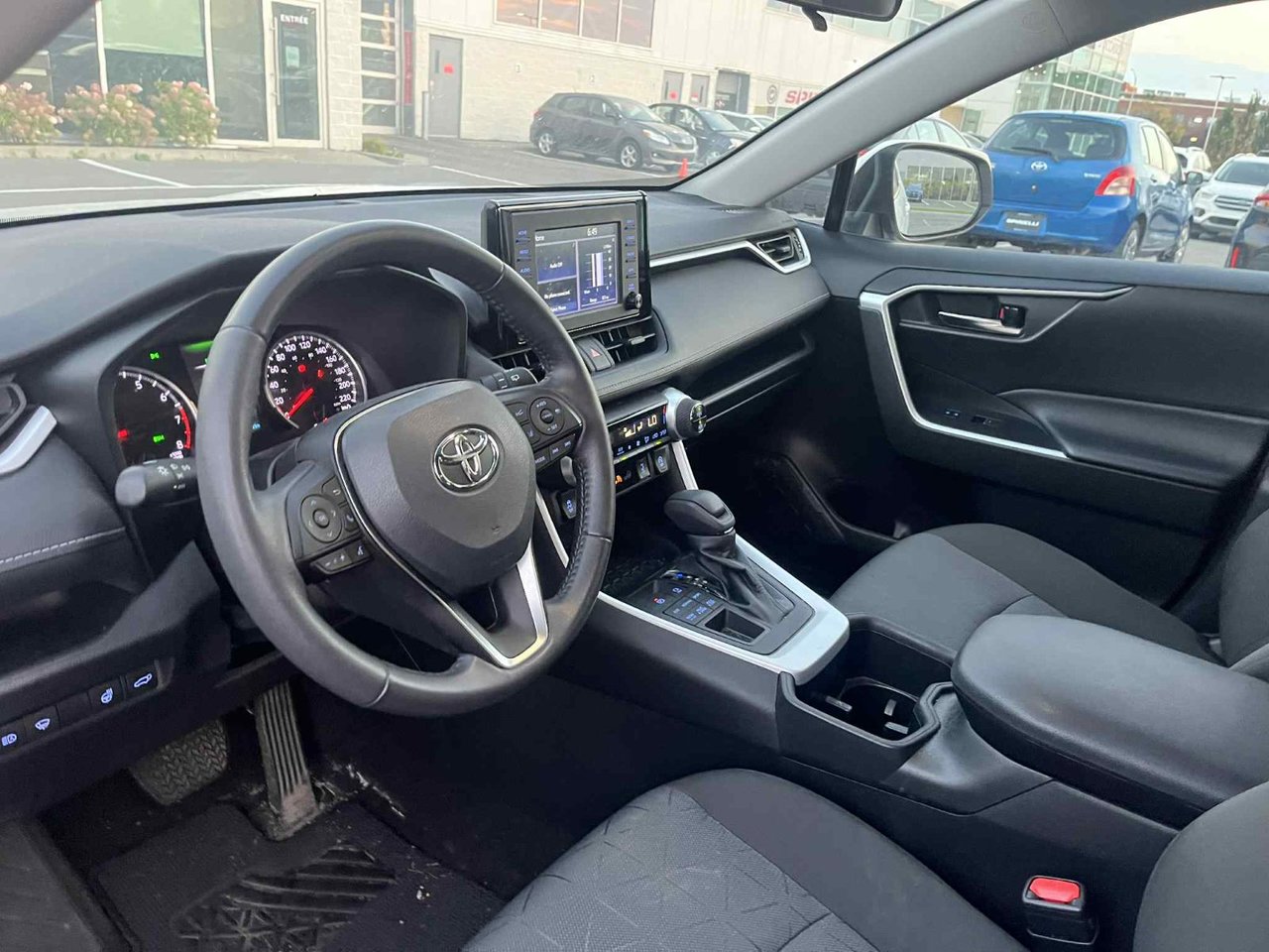 2022 Toyota RAV4 XLE AWD