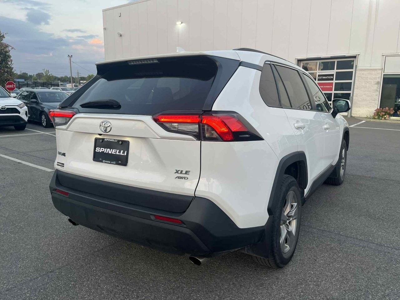 2022 Toyota RAV4 XLE AWD
