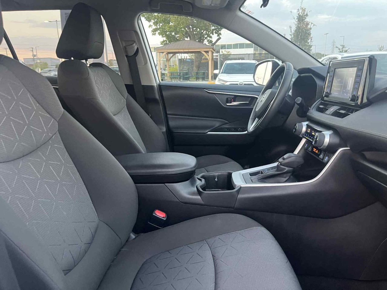 2022 Toyota RAV4 XLE AWD