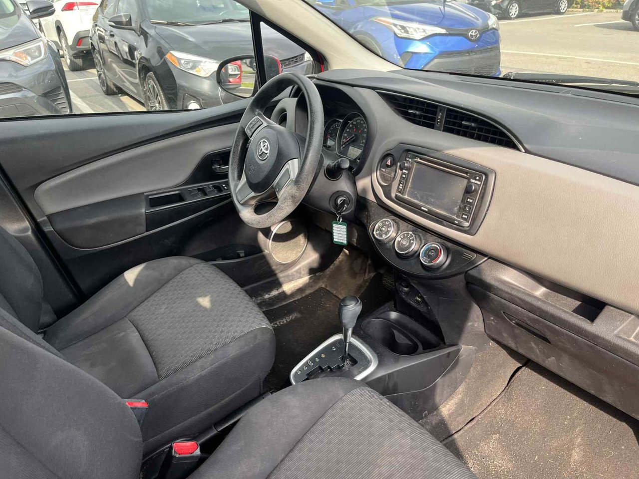 2017 Toyota Yaris LE