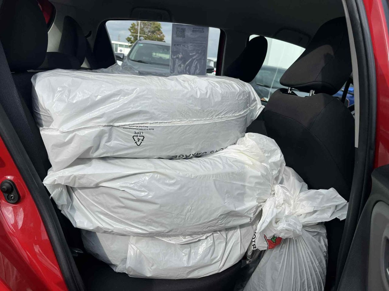 2017 Toyota Yaris LE