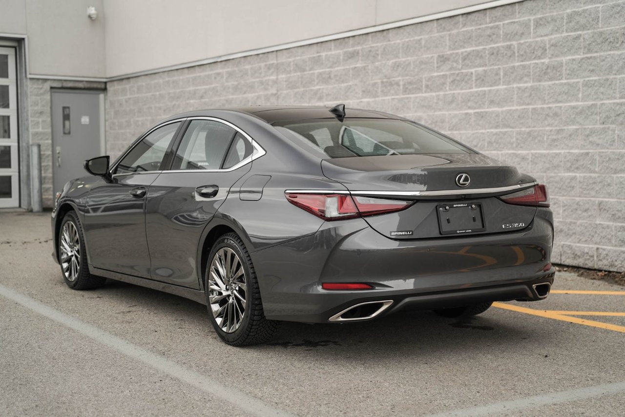 2025 Lexus ES Ultra Luxury