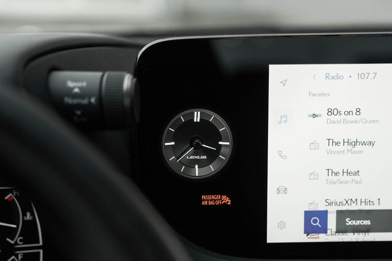 2025 Lexus ES Ultra Luxury