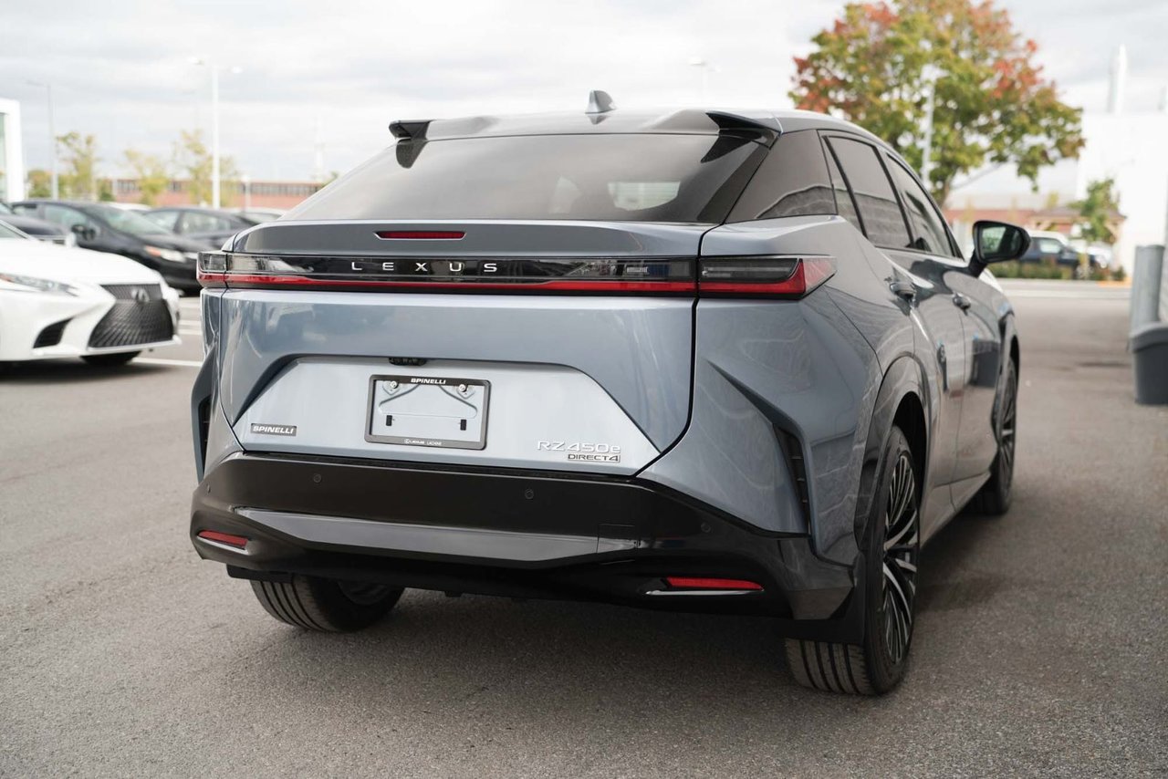 2025 Lexus RZ LUXURY