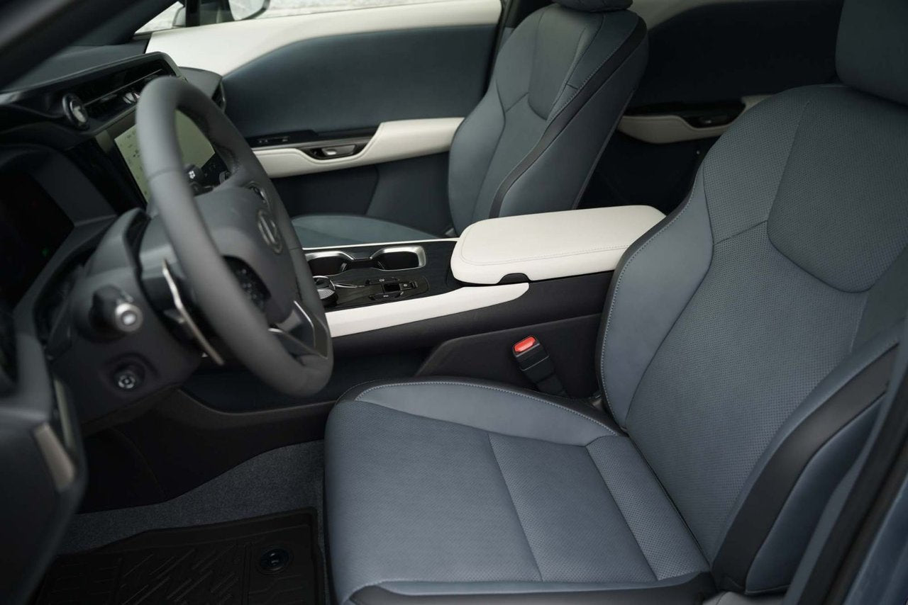2025 Lexus RZ LUXURY