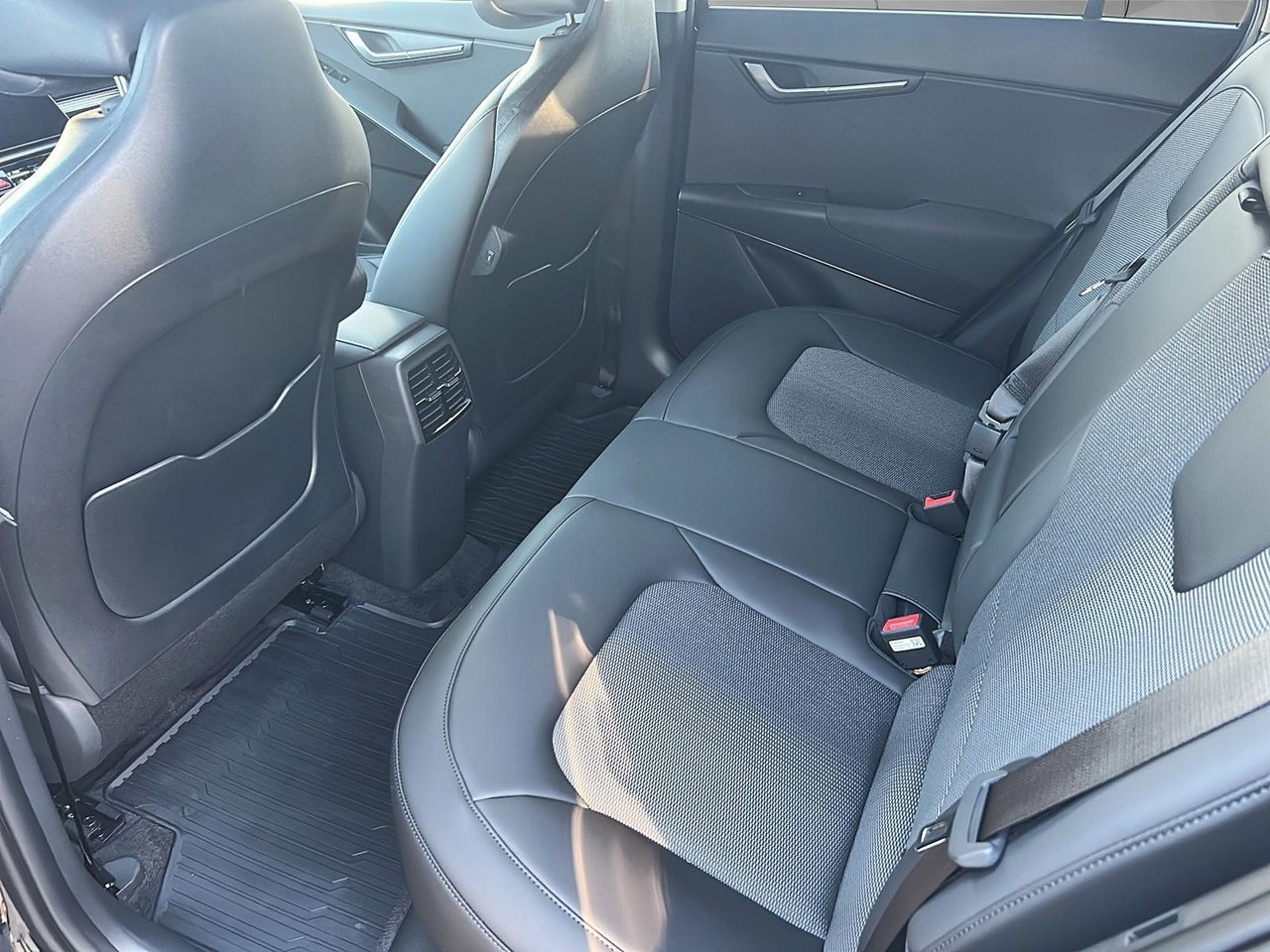 2026 Kia Niro EV Wind +