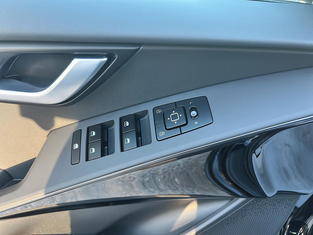 2026 Kia Niro EV Wind +