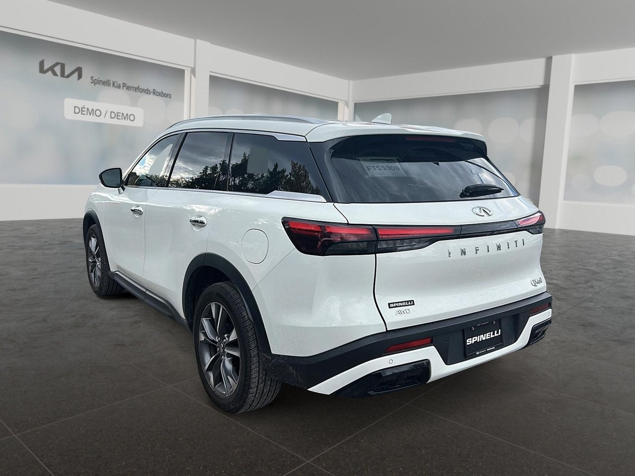 2023 Infiniti QX60 LUXE