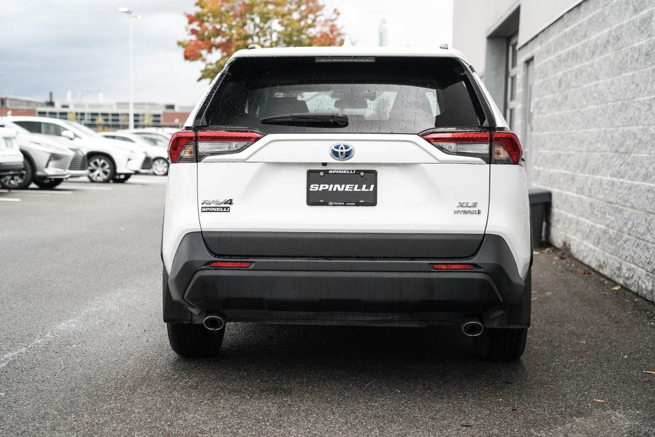 2024 Toyota RAV4 Hybrid XLE