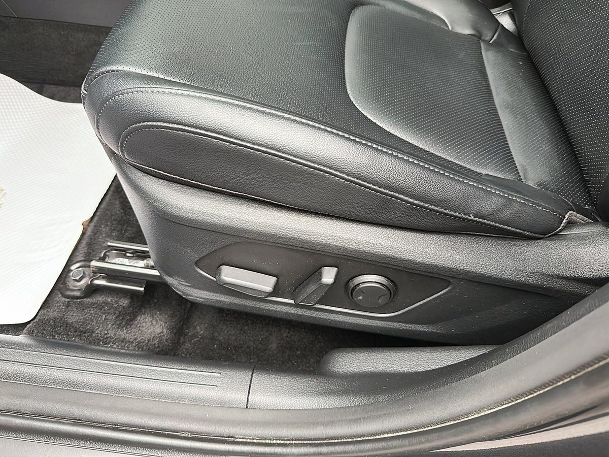 2024 Kia Sportage EX AWD