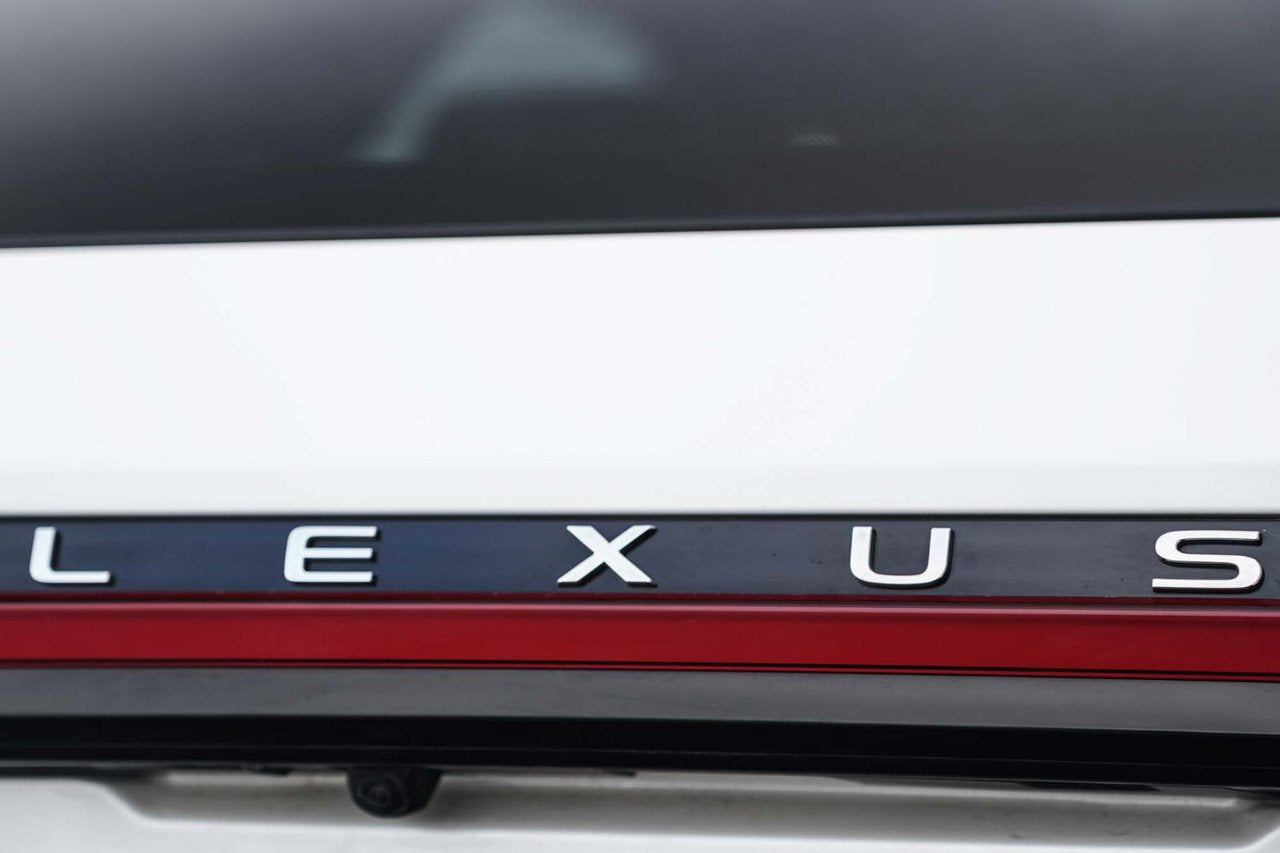 2024 Lexus RX Plug-In Hybrid 450h+ DEMO PLUG IN EXECUTIVE MARK LEVINSON PANO