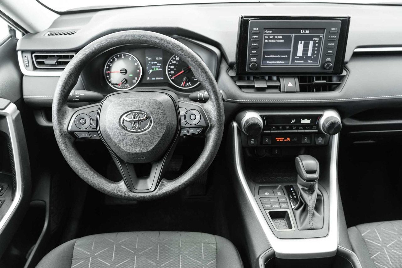 2022 Toyota RAV4 LE AWD