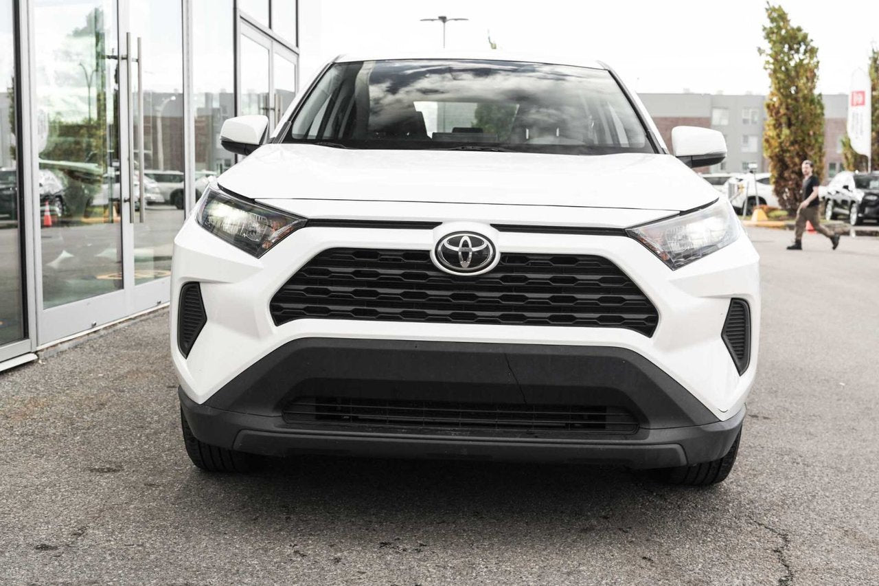 2022 Toyota RAV4 LE AWD