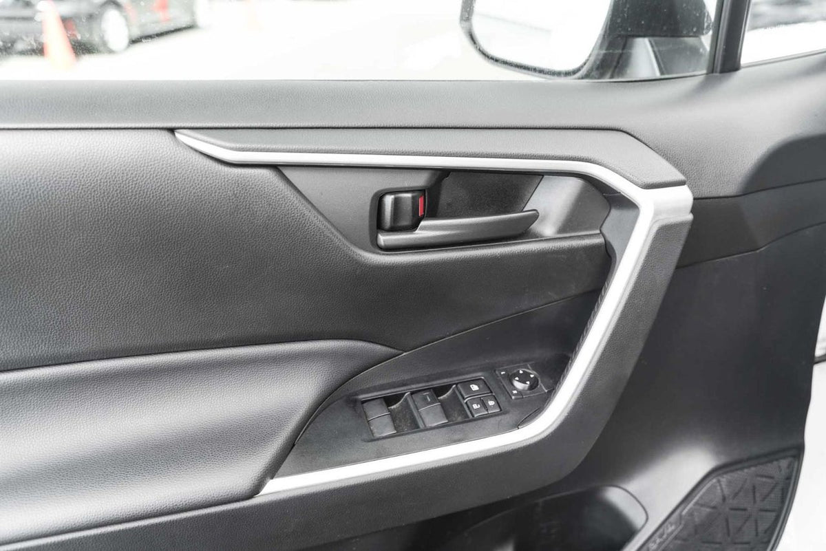 2022 Toyota RAV4 LE AWD