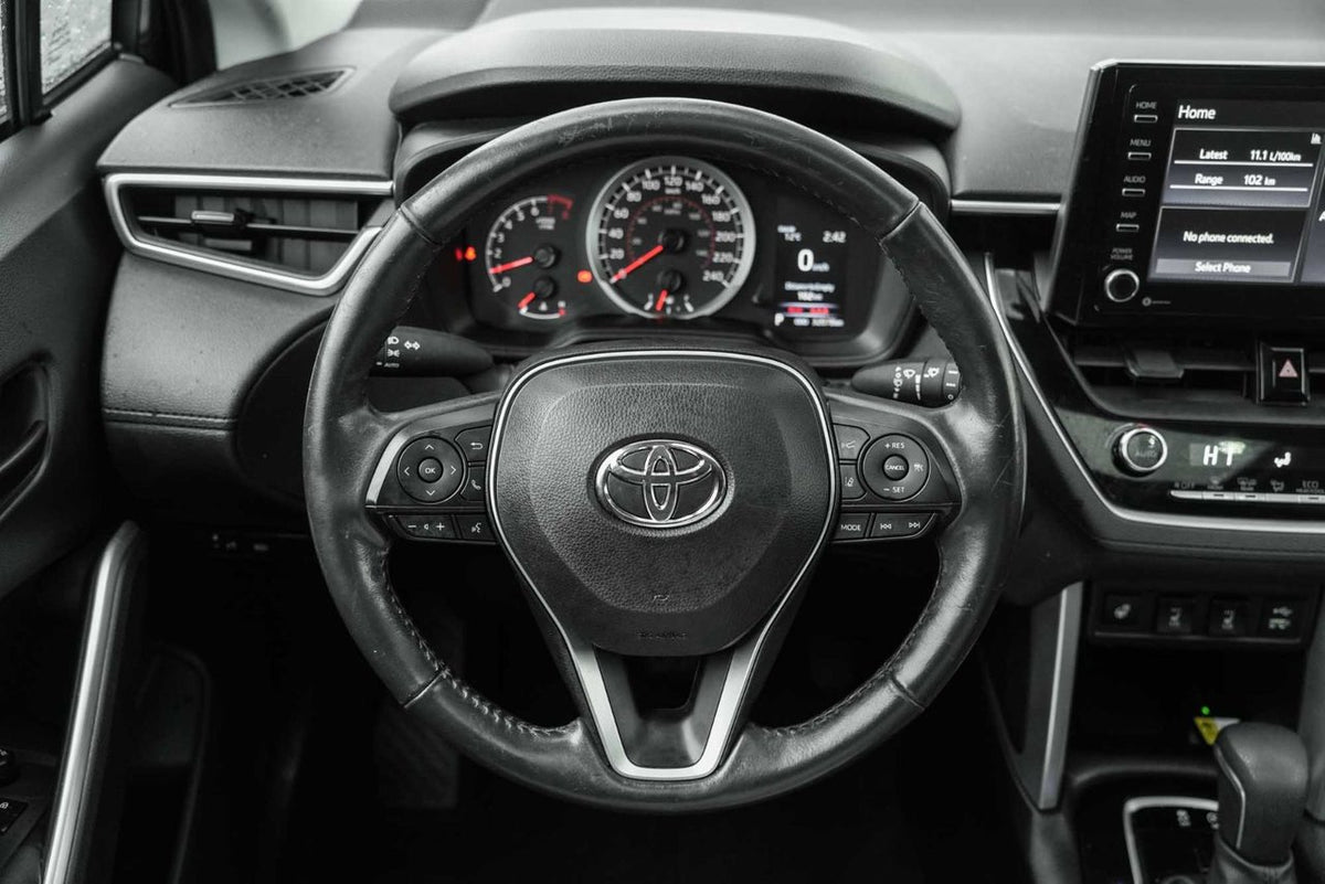2022 Toyota Corolla Cross LE UPGRADE AWD