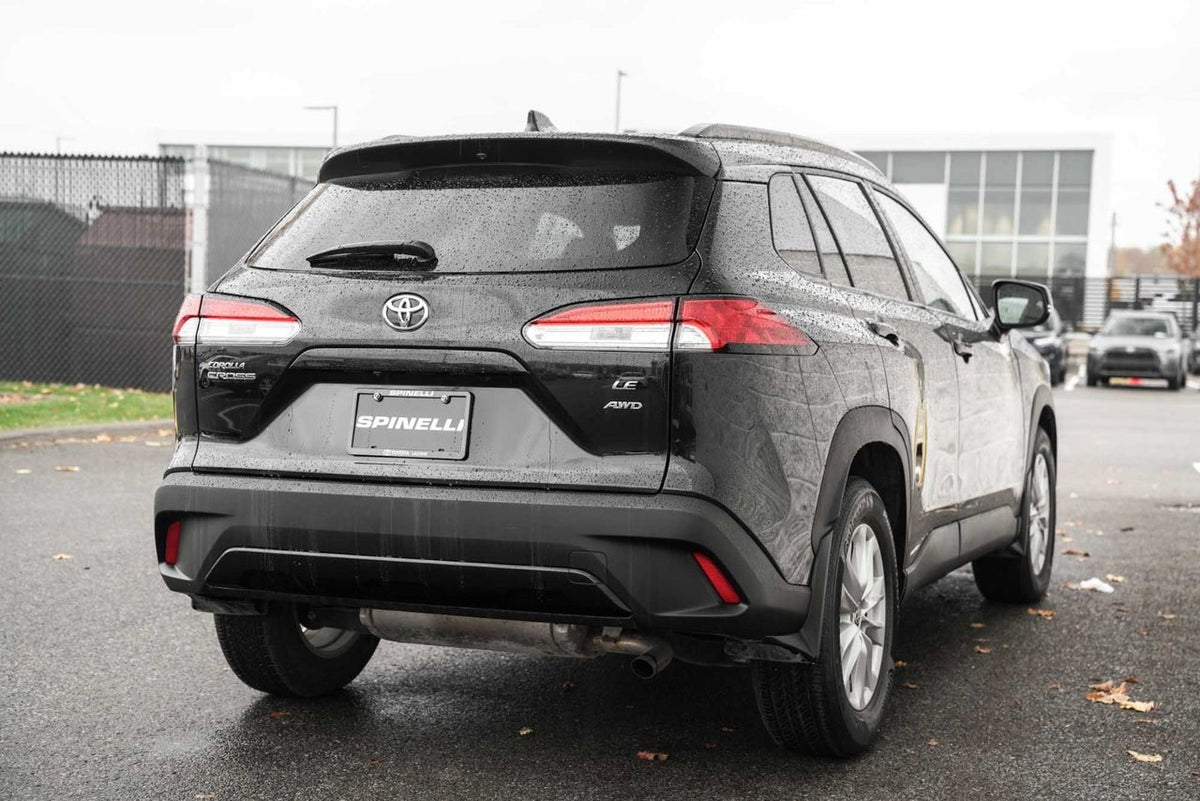 2022 Toyota Corolla Cross LE UPGRADE AWD