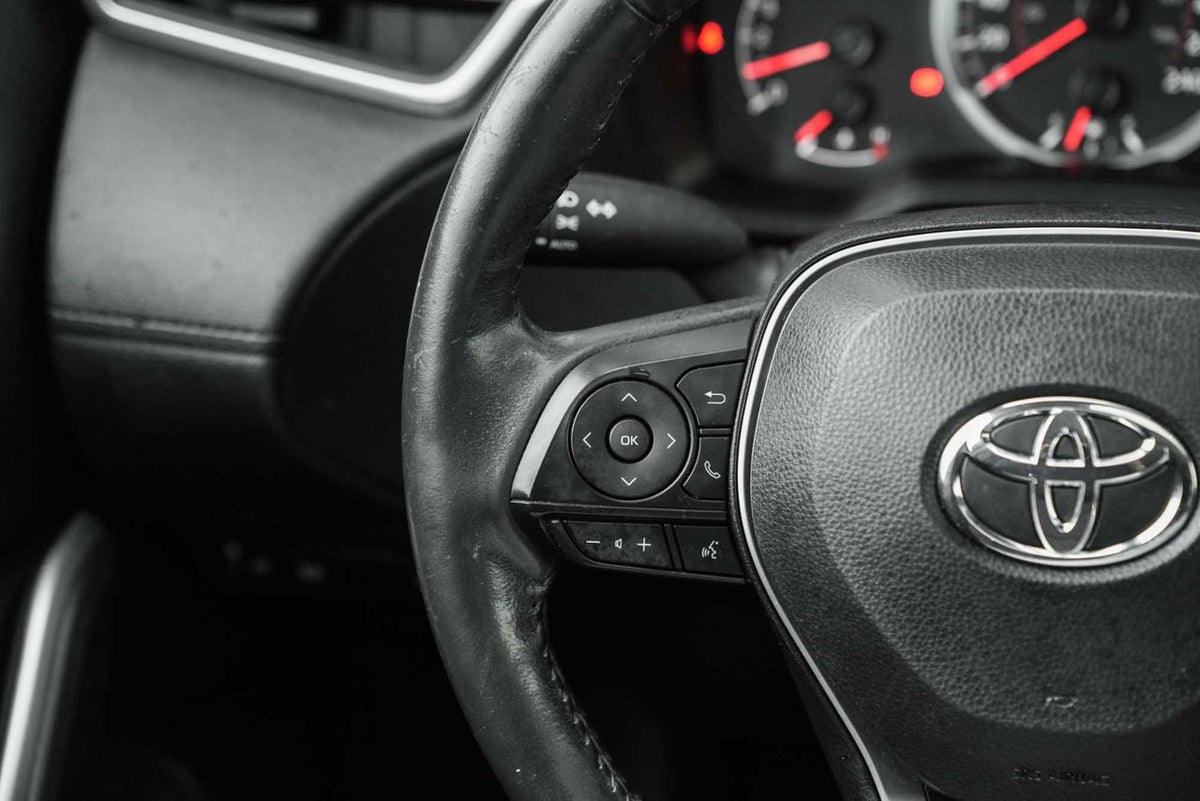 2022 Toyota Corolla Cross LE UPGRADE AWD