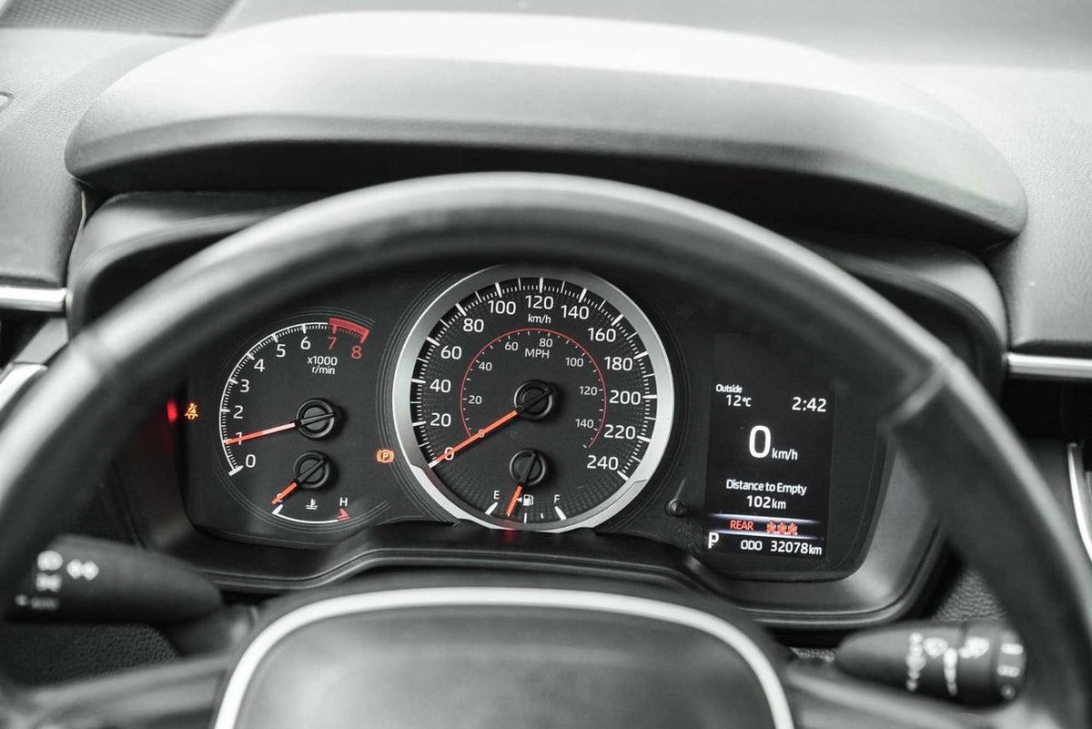 2022 Toyota Corolla Cross LE UPGRADE AWD