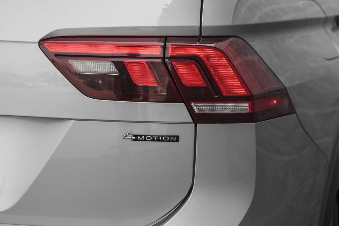 2022 Volkswagen Tiguan Comfortline R-Line Black Edition