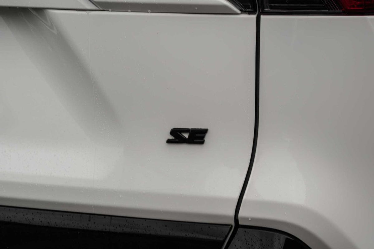 2024 Toyota RAV4 Prime SE