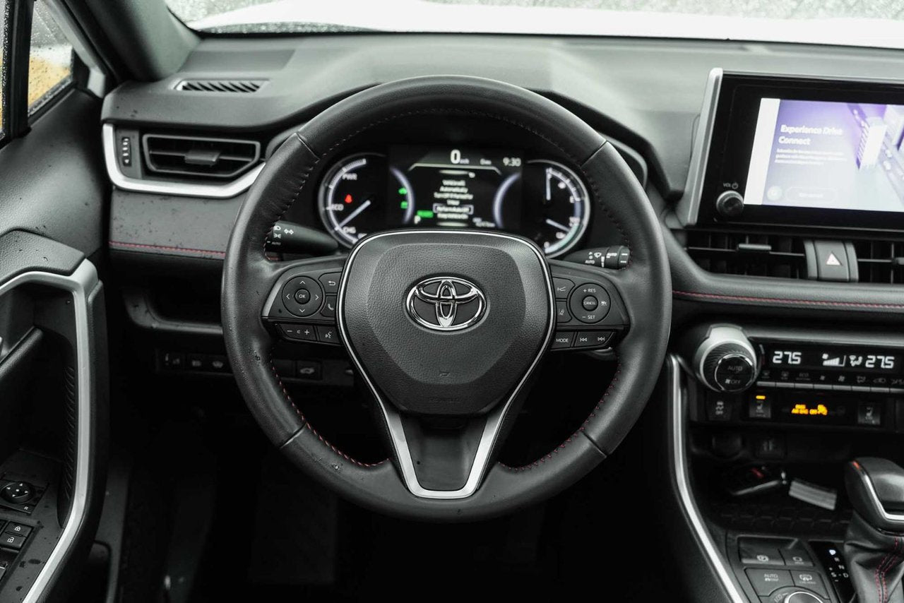 2024 Toyota RAV4 Prime SE
