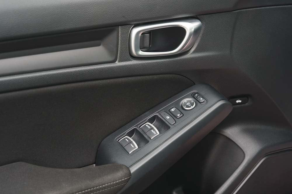 2023 Honda Civic Sedan SPORT; TOIT CAMERA ANGLES MORT SIEGES CHAUFFANT